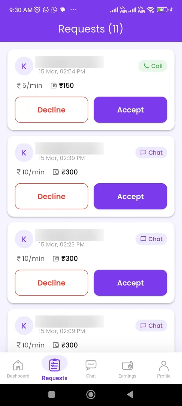 Astroyuga Astrologer app request list with per-minute rates, amounts and Accept and Decline buttons, customer names blurred